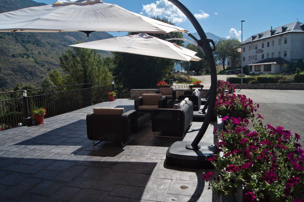 Hotel La Morera Valencia D'Aneu Εξωτερικό φωτογραφία