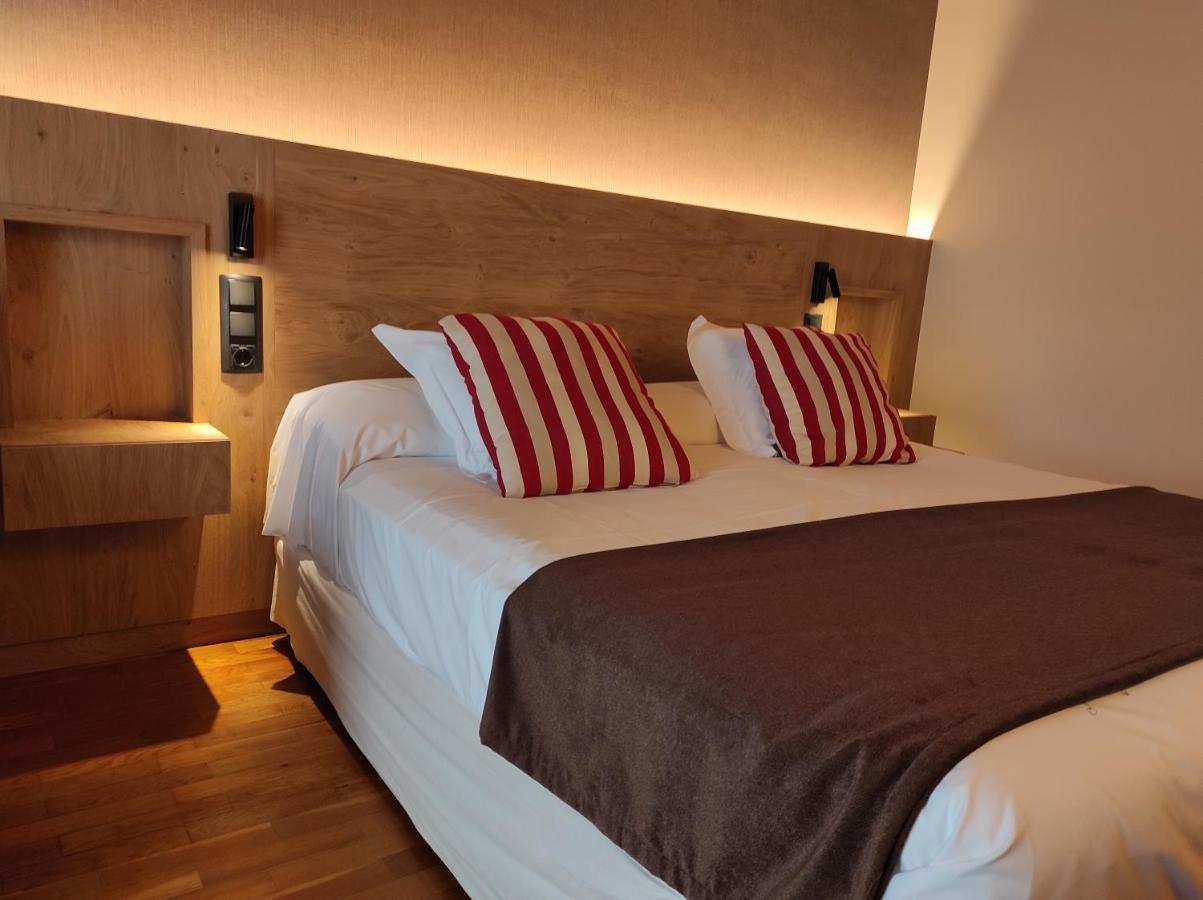 Hotel La Morera Valencia D'Aneu Εξωτερικό φωτογραφία