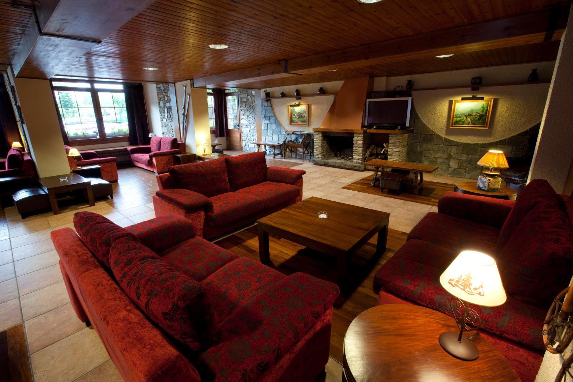 Hotel La Morera Valencia D'Aneu Εξωτερικό φωτογραφία